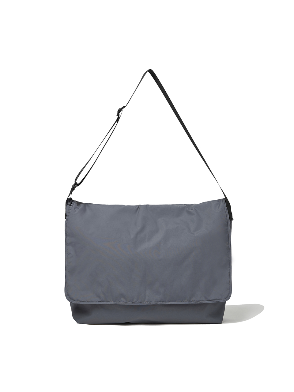 SOUNDSLIFE - Nylon Messenger Bag Charcoal